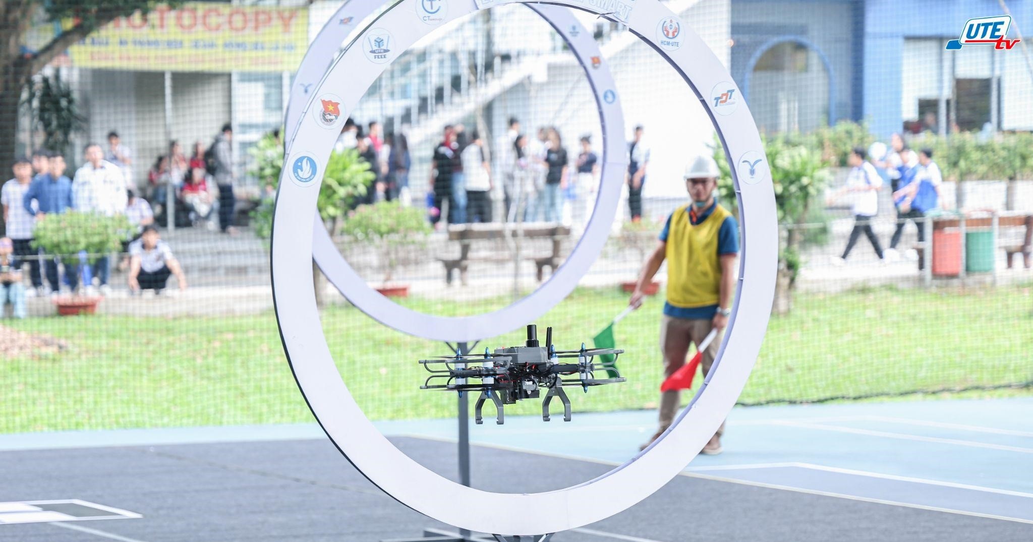 Vòng Chung kết cuộc thi Sáng tạo UAV năm 2025 tại HCM-UTE