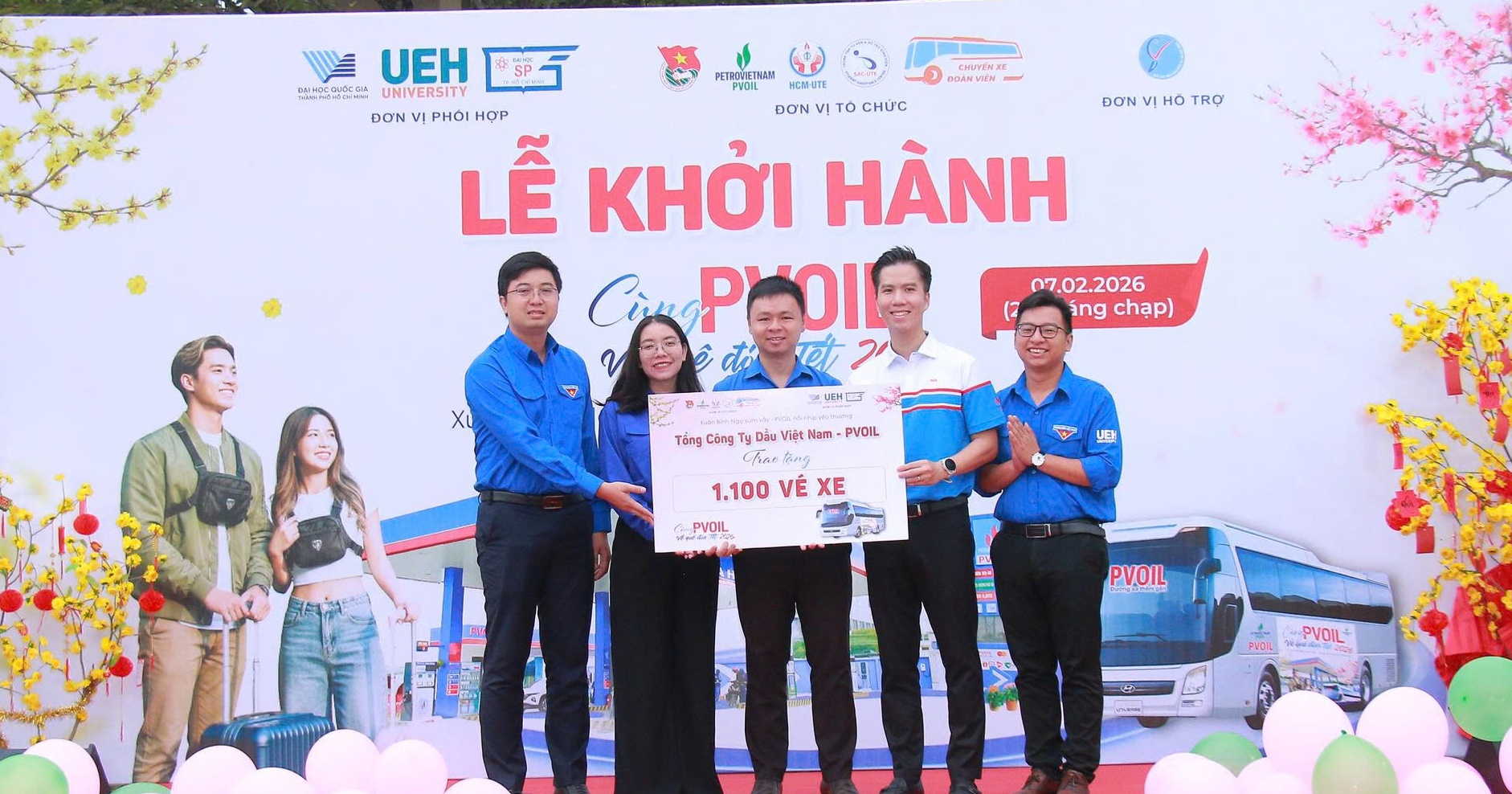 HCM-UTE khởi hành Chuyến xe đoàn viên – Cùng PVOIL về quê đón Tết Bính Ngọ 2026