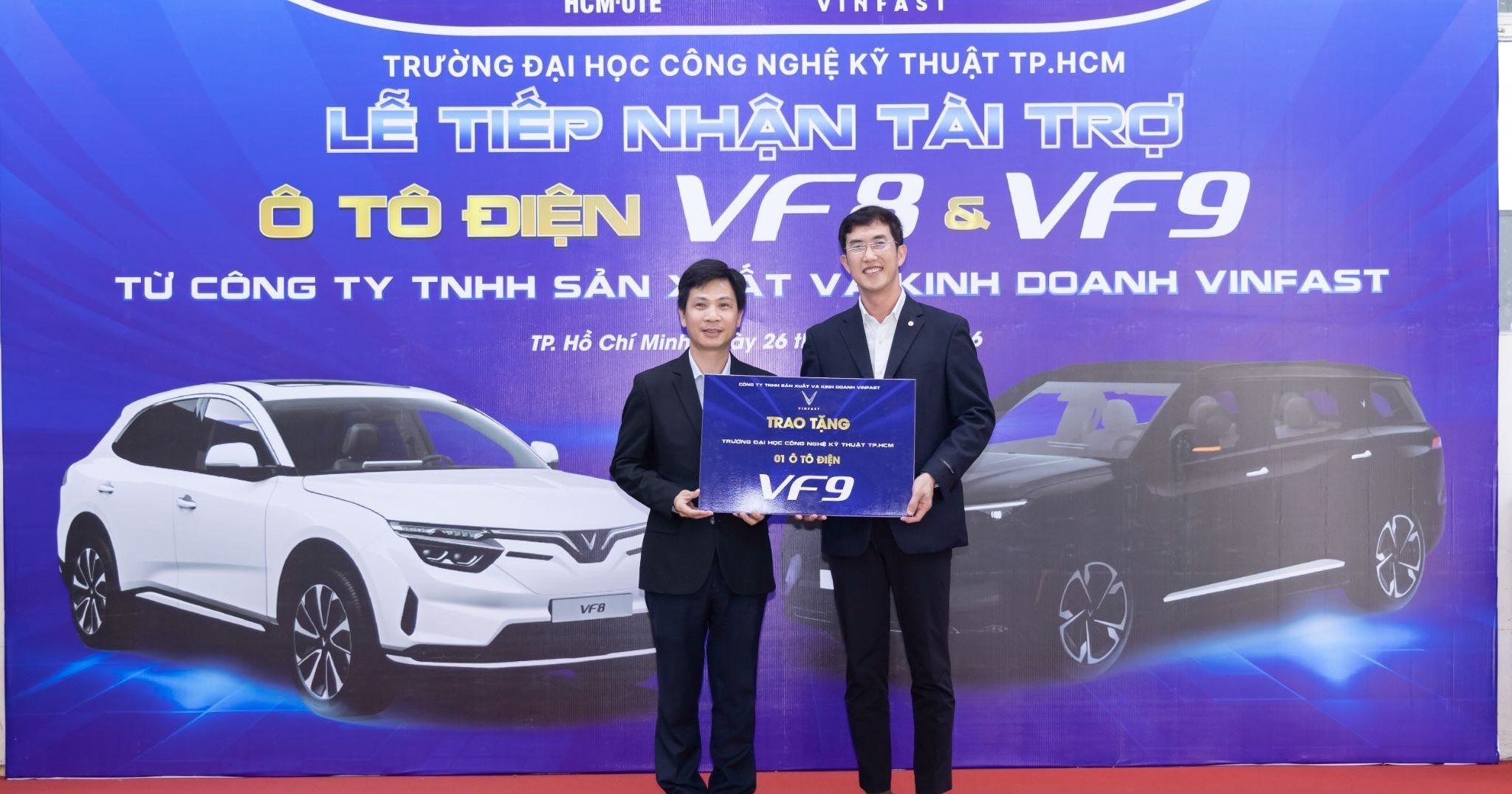  HCM-UTE tiếp nhận tài trợ ô tô điện VinFast, thúc đẩy đào tạo công nghệ ô tô điện và nguồn nhân lực chất lượng cao