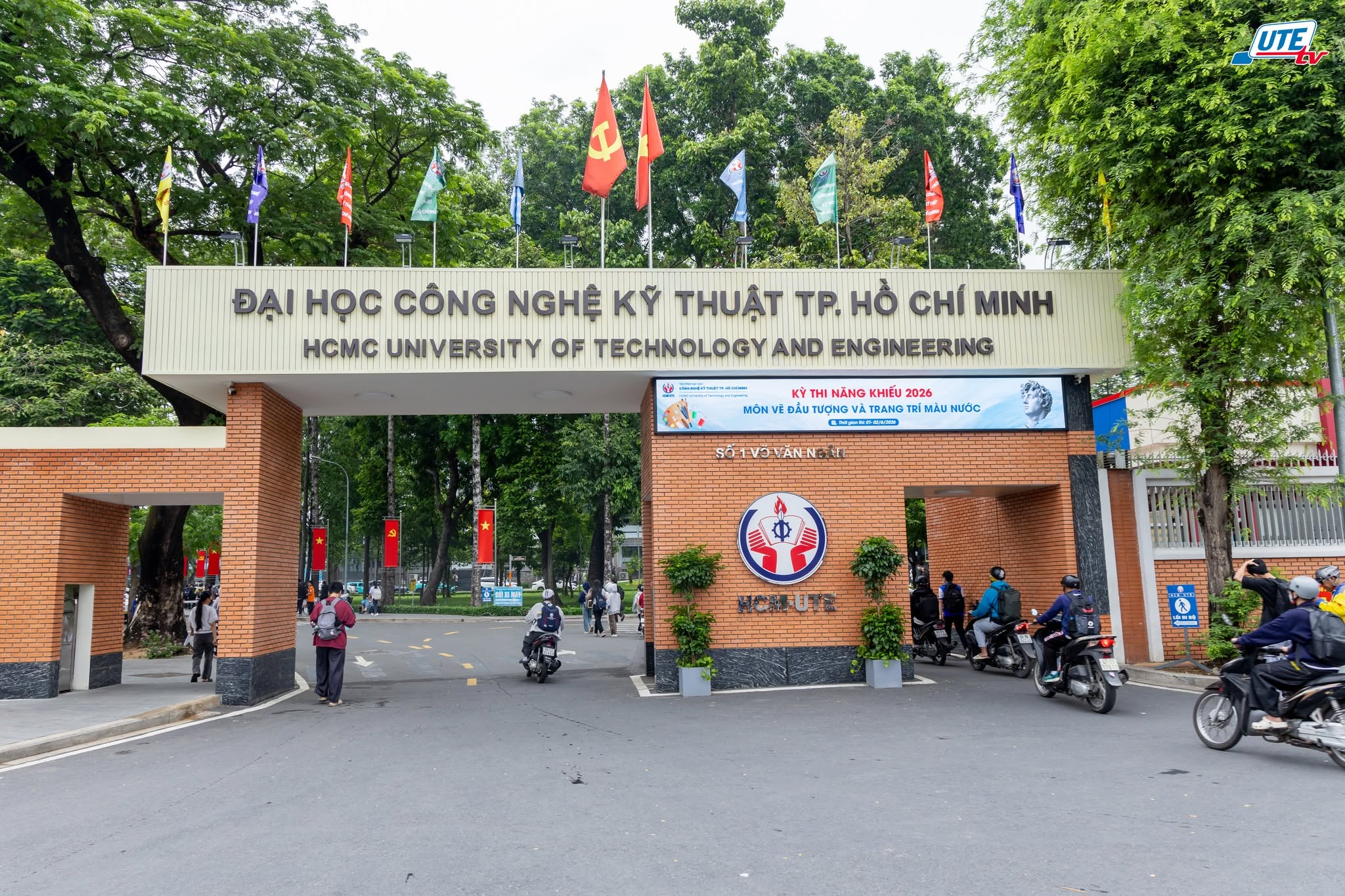 Cơ sở chính